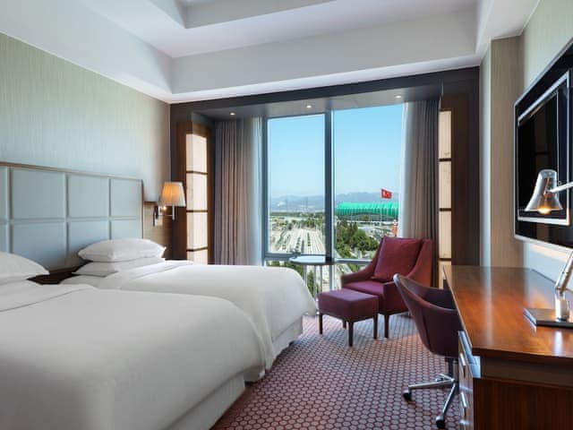 Classic Room, 2 Twin Beds, City View