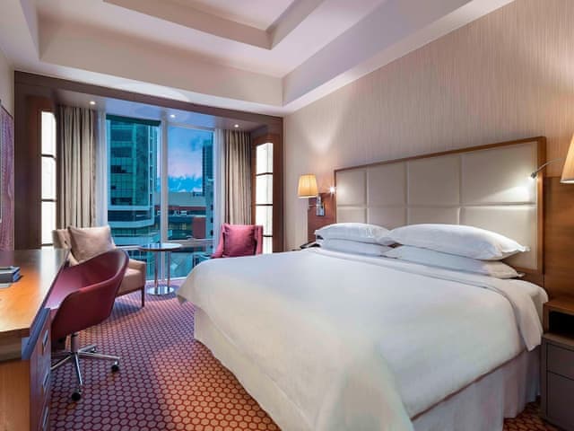 Classic Room, 1 King Bed, Smoking, City View