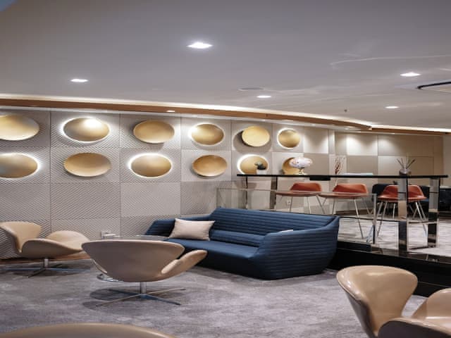 Club Room, 1 King Bed