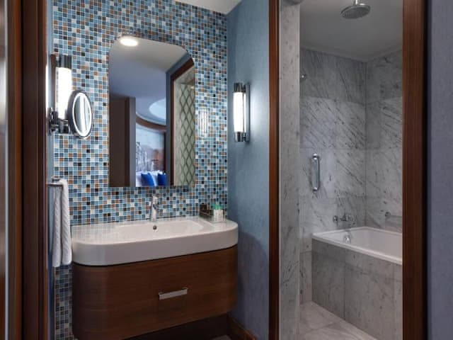 Junior Süit, 1 King Yataklı