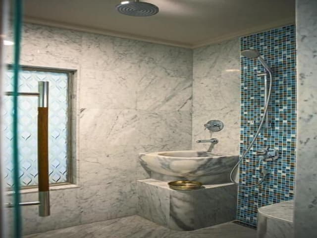 Deluxe Room, 2 Twin Beds, City View