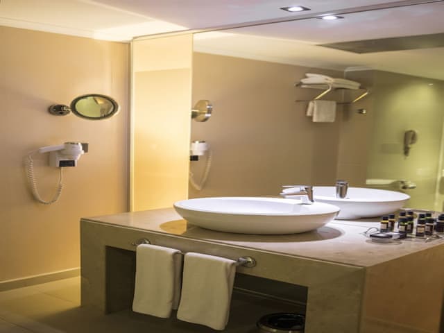 Delüks Çift Kişilik Oda