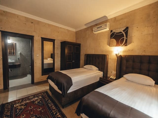 Standart İki Yataklı Oda