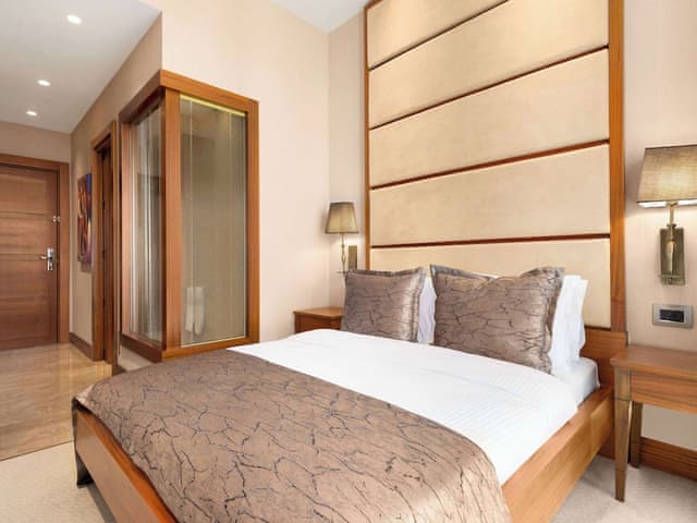Standard Room, 1 Double Bed, Non Smoking, City View