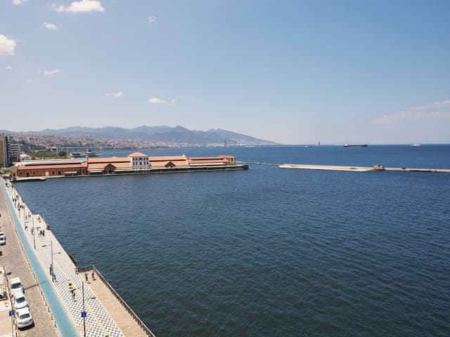 Standard Room, 1 King Bed, Sea View