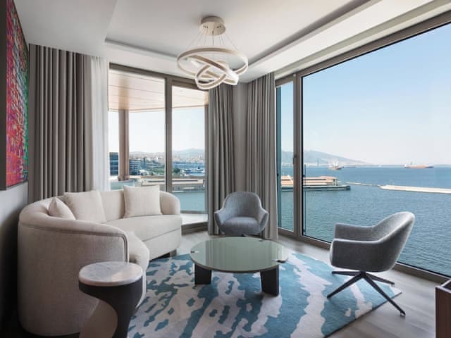 Presidential Suite, 1 King Bed, Non Smoking, Balcony