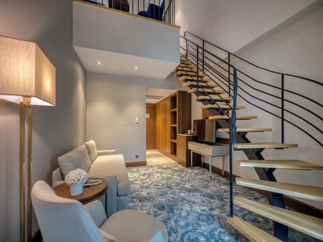 Duplex, Mountain View