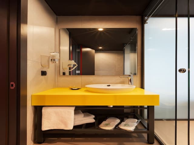 Double Room, 1 Double Bed