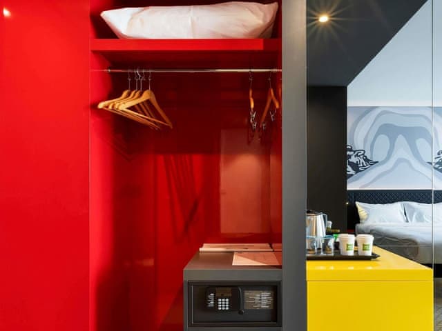 Double Room, 1 Double Bed