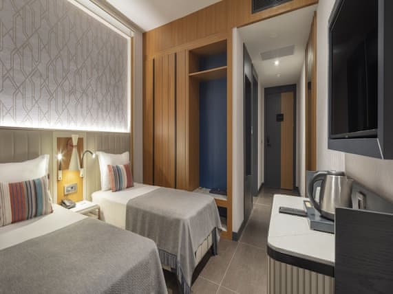 Standard Land View Room