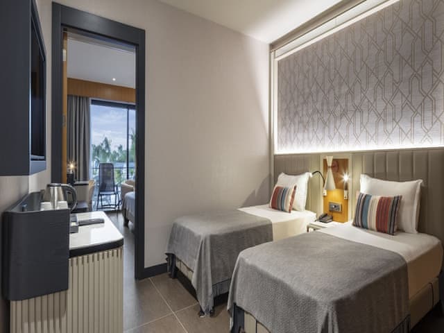 Family Swim up Garden View Room