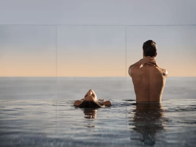 Superior Swim up Sea View Room