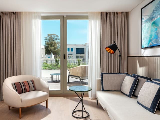 Superior Room (Collection)