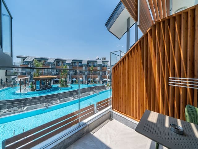 Standard Room Pool Access Via Stairs
