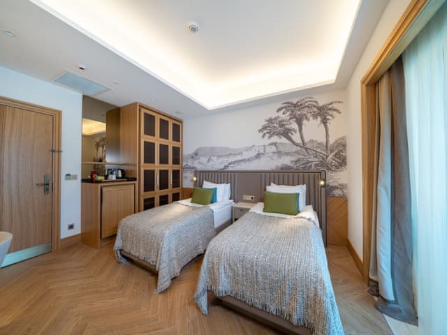 Family Room Pool Access via Stairs