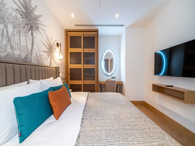 Family Room Pool Access via Stairs