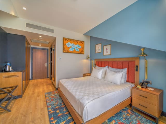 DELUXE ROOF ROOM SEA VIEW