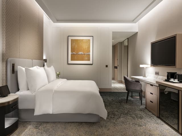 Premier City View King