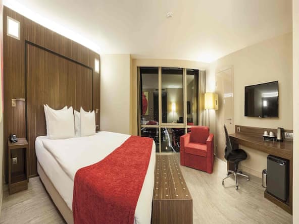 Business Room, 1 King Bed, Non Smoking, Sea View