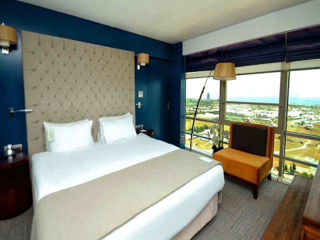 Executive Suite, 1 King Bed, Sea View