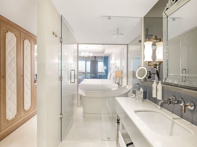 Executive room with sea view