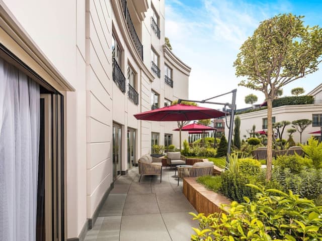 Park Bosphorus One Bedroom Residence with Garden Terrace