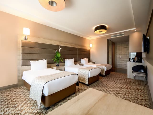 Superior Üç Kişilik Oda