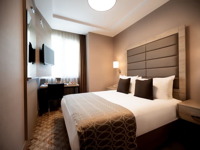 Standart Çift Kişilik Oda