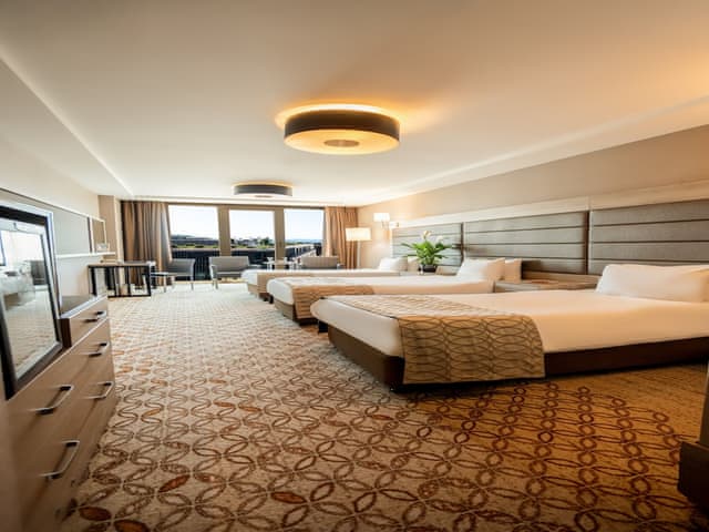 Superior Üç Kişilik Oda