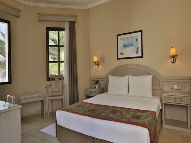 Standard Double or Twin Room, Garden View