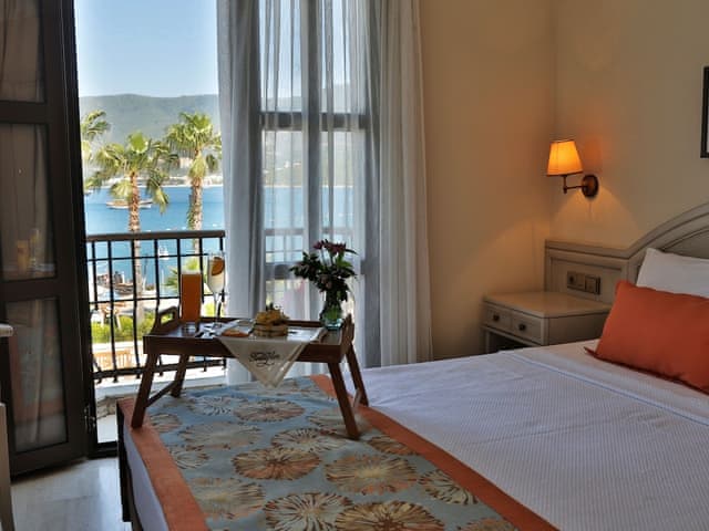 Family Quadruple Room, 2 Bedrooms, Sea View