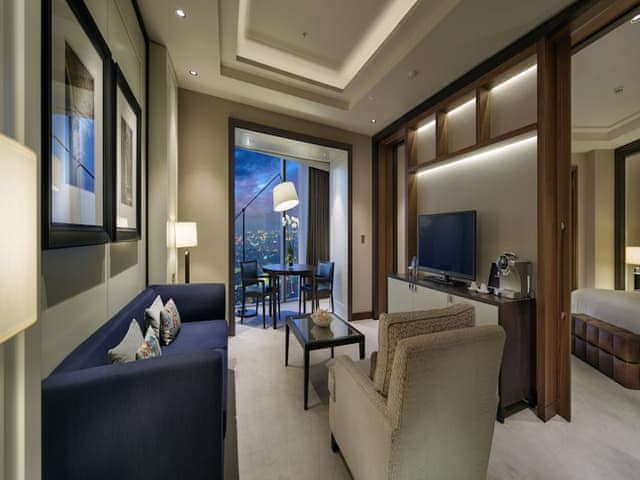 Executive Suite, 1 King Bed, Accessible (Taksim)