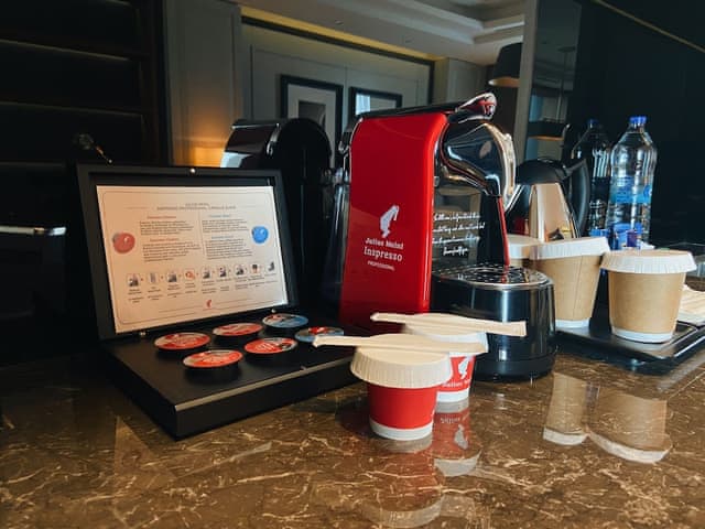 Deluxe Room, 2 Twin Beds