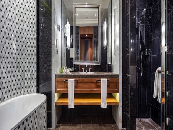 Suite, 1 King Bed, Sea View (King Bomonti Suite)