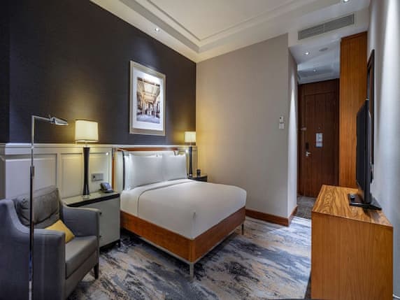 Deluxe Room, 1 King Bed, Sea View