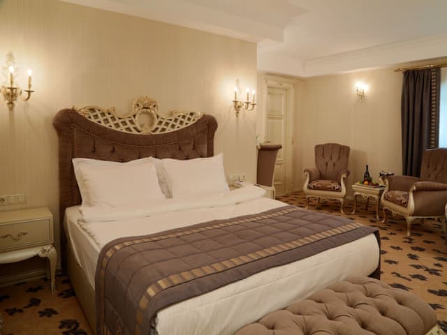 Grand Deluxe Double or Twin Room