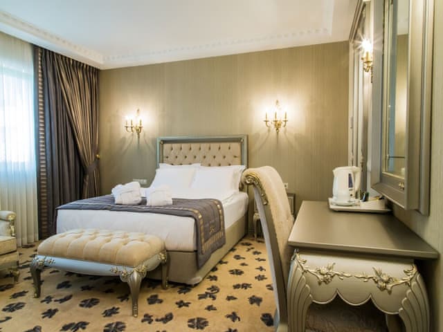 Grand Deluxe Double or Twin Room