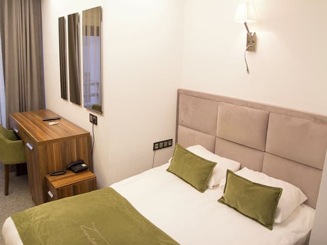 Economy Room, 1 Double Bed