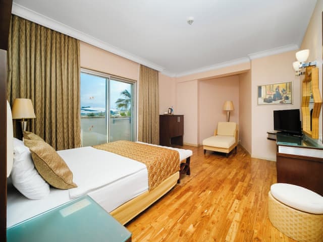 Family Twin Room, 2 Bedrooms, Mountain View