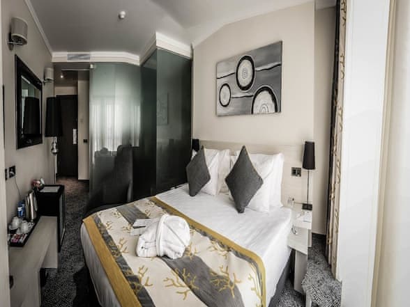 Economy Double Room, 1 Bedroom, Smoking