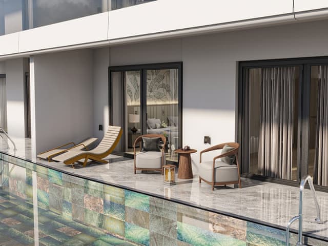 Family Swim UP Suite