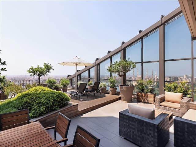 Presidential Suite, 1 King Bed, River View