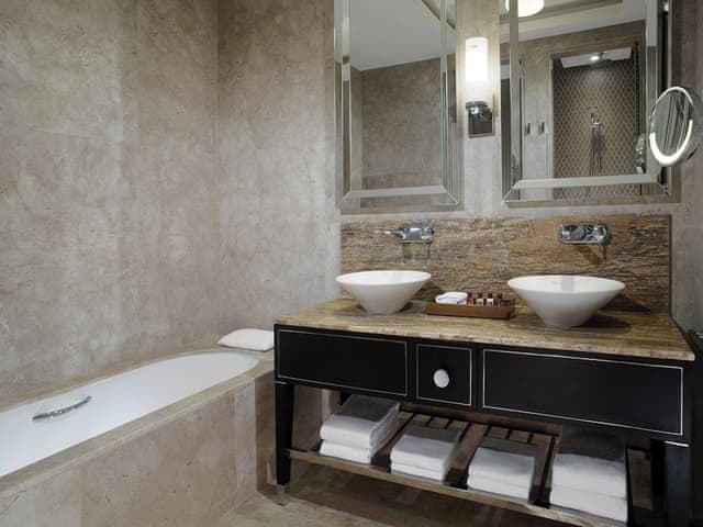 Grand Room, 1 Bedroom