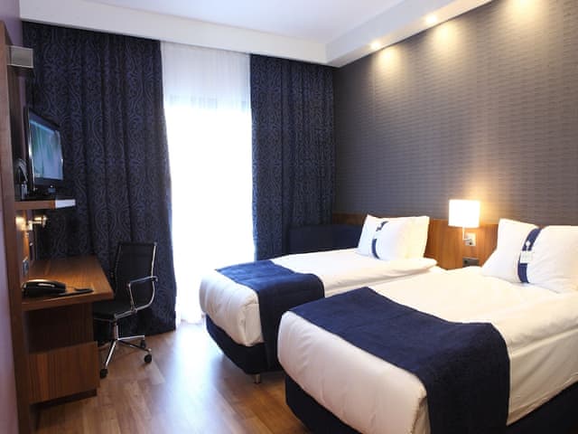 Standard Room, 1 Double Bed (Free Breakfast)
