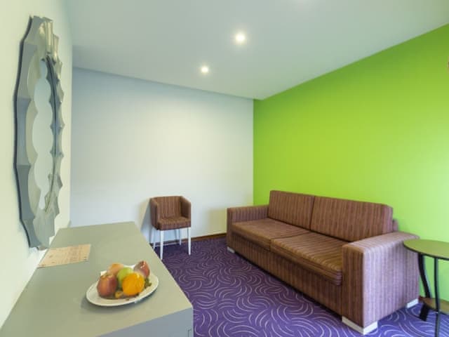 Grand Room, Sea View