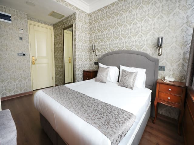 Standard Double Room, City View