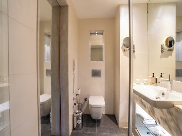 Room, City View (V Casual)