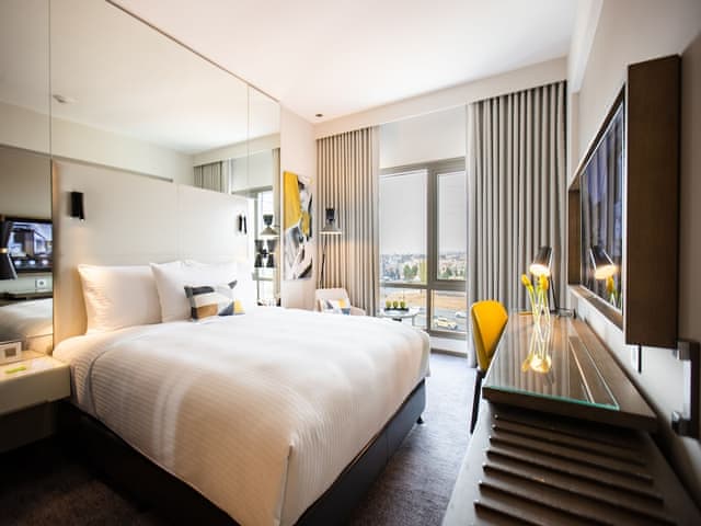 Room, 1 Queen Bed (Centro)