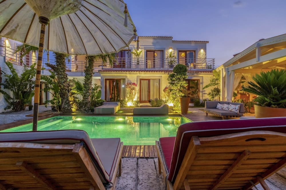 777 Alaçatı (+16 Adult Only)