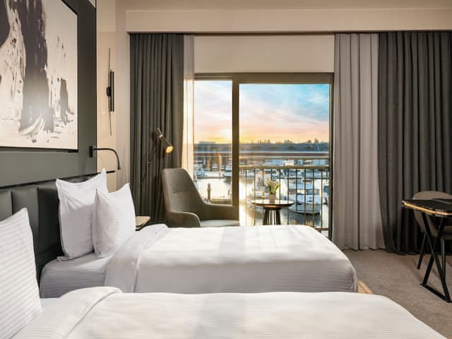 Standard Room, 2 Twin Beds, Sea View